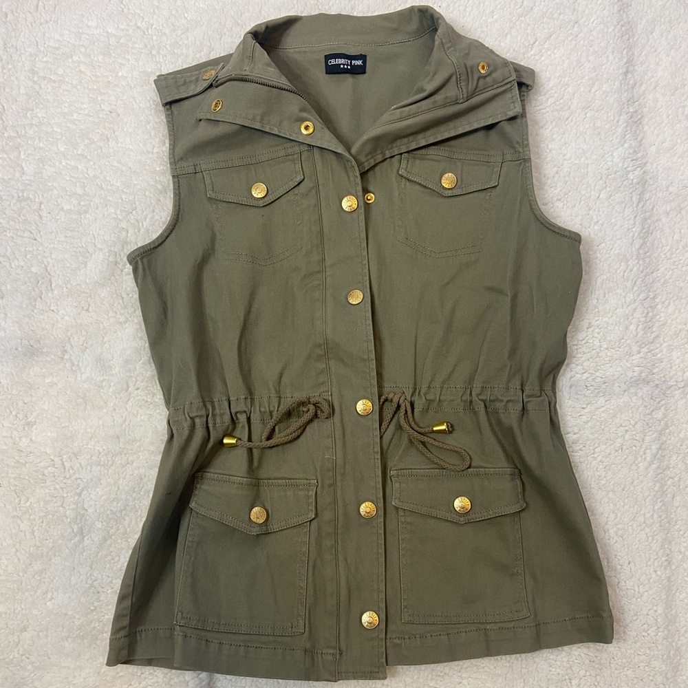 Celebrity Pink, Olive green vest with gold button details, sz M